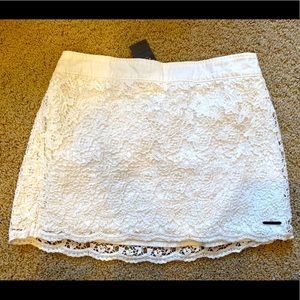 NWT Floral Abercrombie and Fitch Skirt